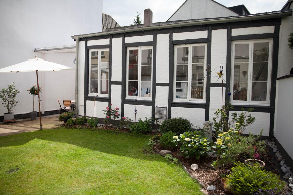 Apartmenthaus Lorbach Solingen Extérieur photo